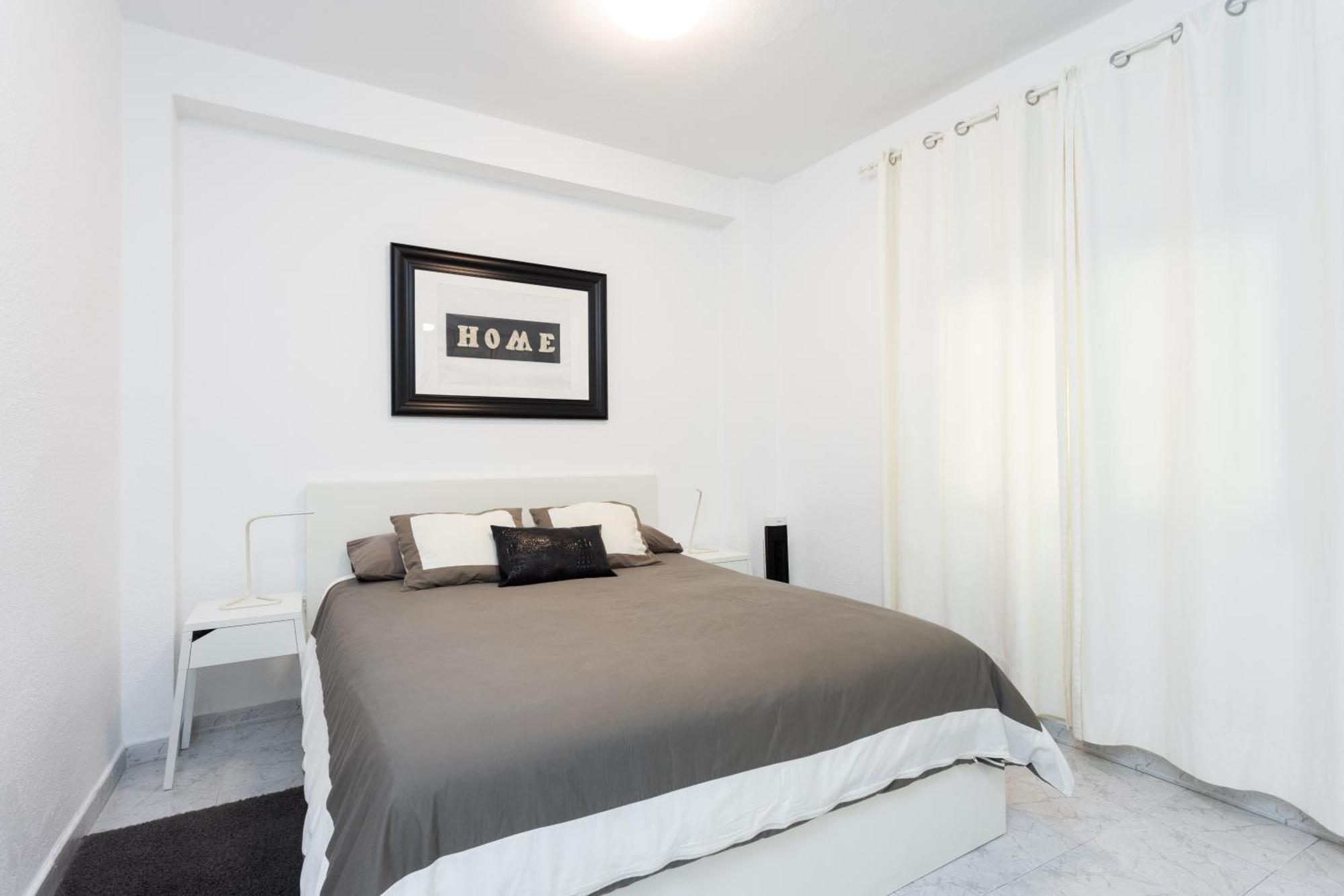 Home2Book Cozy Apt La Marina, Santa Cruz Center Bagian luar foto